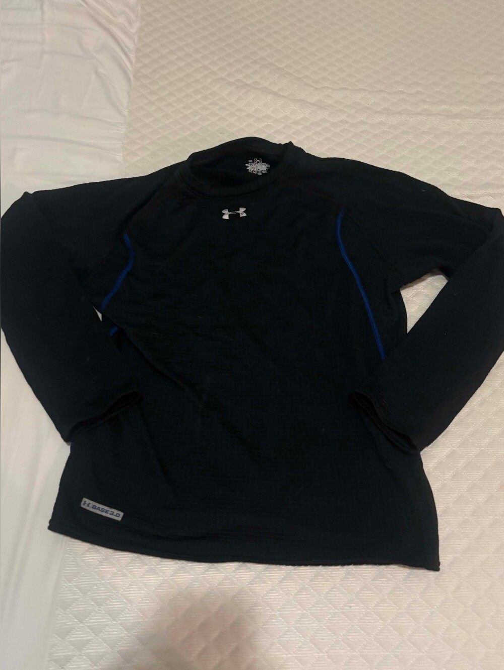 Under Armour Base 3.0 Thermal Base Layer Shirt, Size Adult Medium